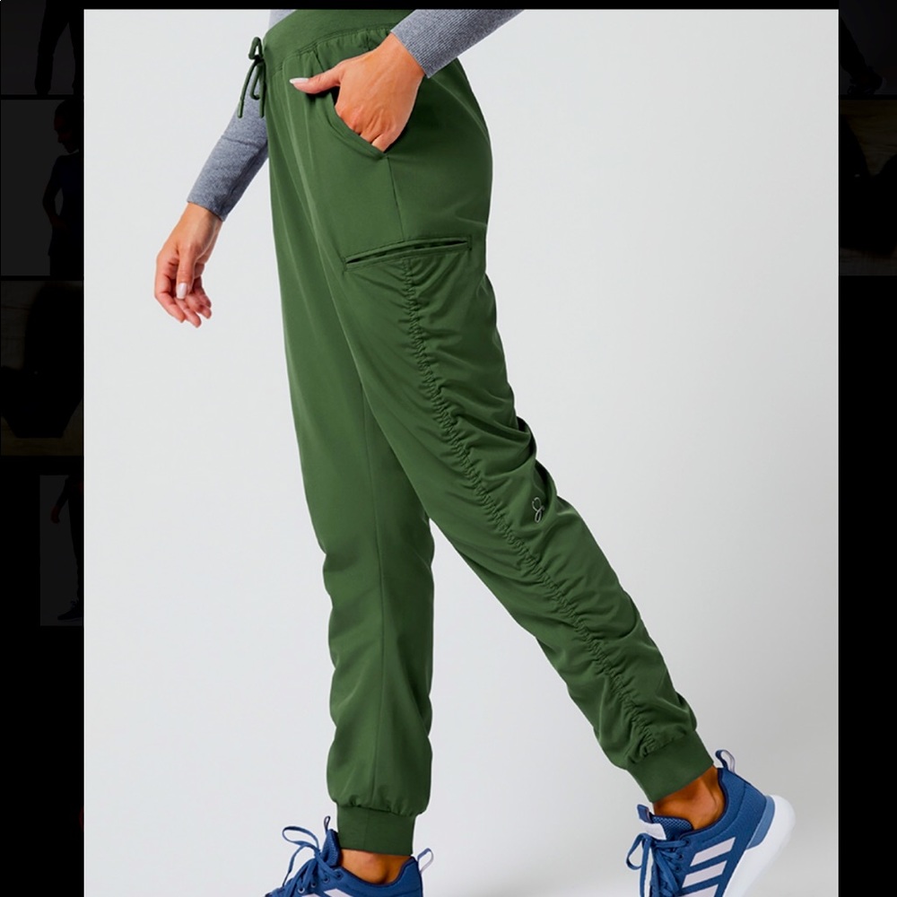 Jogger scrub pants